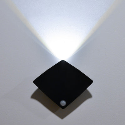 Lampe murale à LED acrylique en forme de poisson diable diamant capteur minimaliste moderne pour salon 