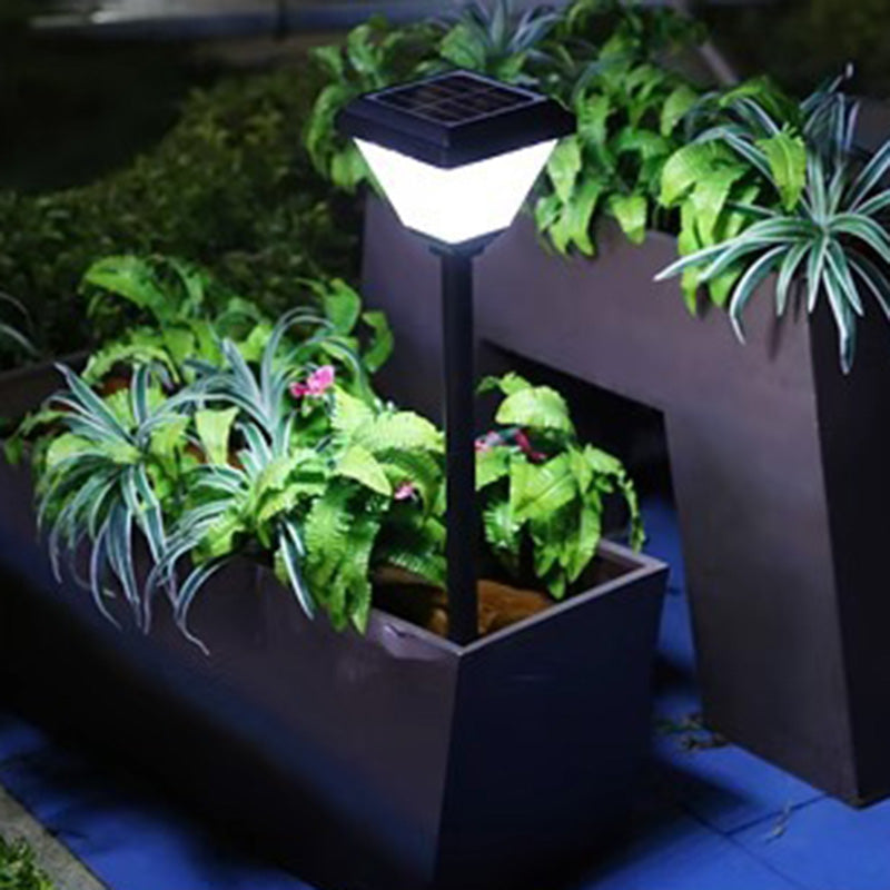 Modernes unbedeutendes quadratisches Kegel-Zylinder-ABS-PC LED-Bodenstecker-Außenlicht für Garten 