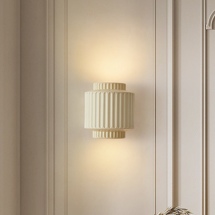 Applique murale à 2 lumières en résine à rayures cylindriques minimalistes modernes pour chambre 