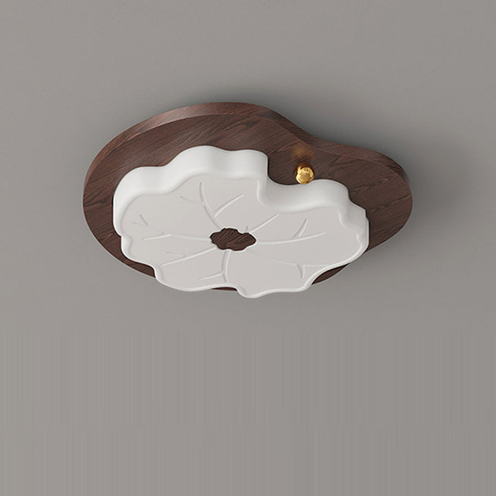 Luz de techo LED montada al ras con base de madera de caucho de hoja de loto creativa contemporánea y pantalla de PE para dormitorio 