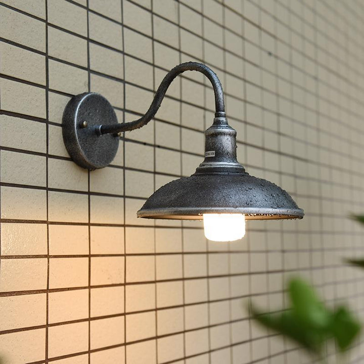 Lampe murale 1 lumière avec abat-jour en fer en forme de couvercle de pot rond industriel contemporain pour patio extérieur 