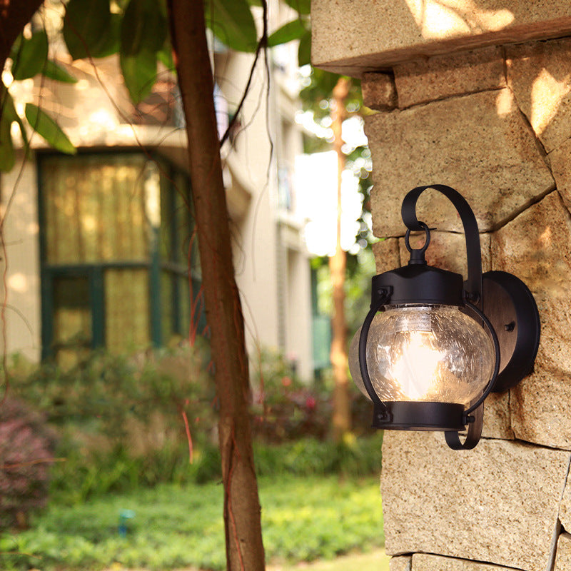 Lanterne ovale ronde rustique traditionnelle Cadre en aluminium Abat-jour en verre Applique murale à 1 lumière pour jardin 