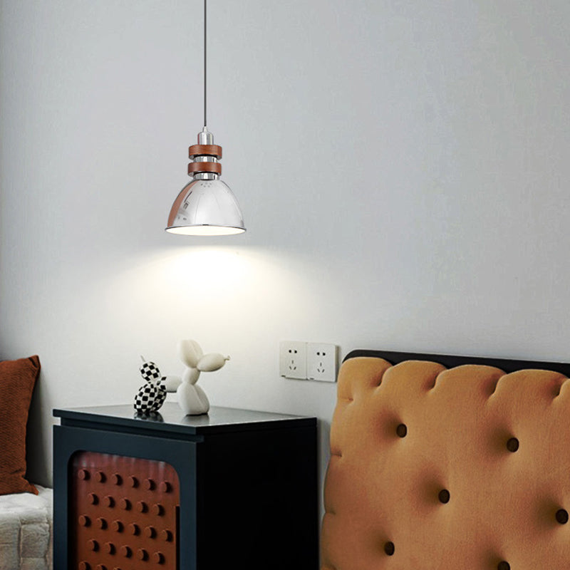 Suspension contemporaine en forme de dôme cylindrique nordique avec abat-jour en fer à grain de bois 1-lumière pour chambre 