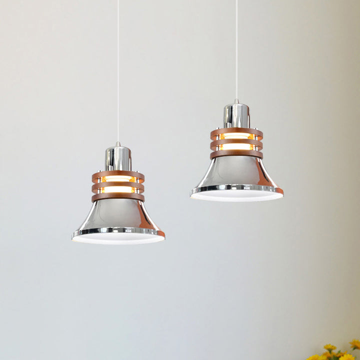 Suspension contemporaine en forme de dôme cylindrique nordique avec abat-jour en fer à grain de bois 1-lumière pour chambre 