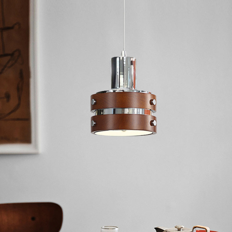 Suspension contemporaine en forme de dôme cylindrique nordique avec abat-jour en fer à grain de bois 1-lumière pour chambre 
