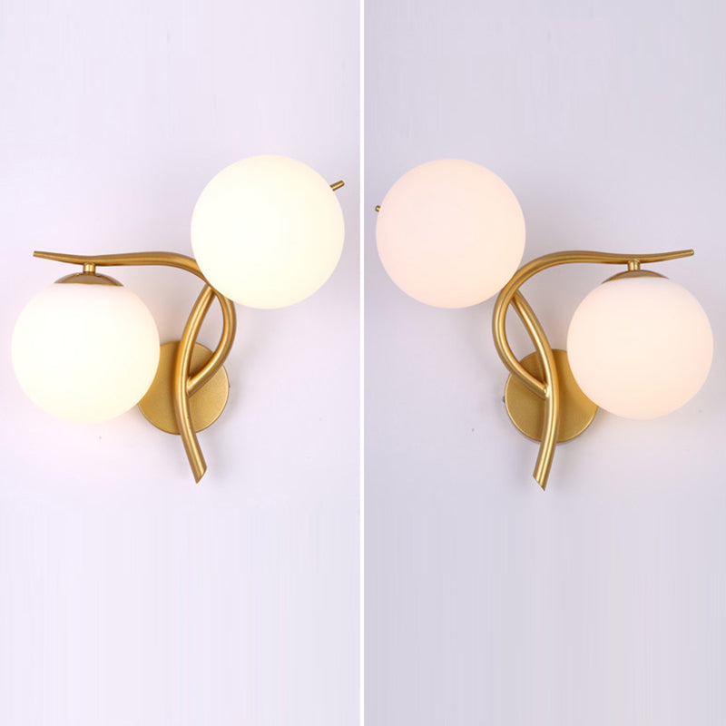 Lámpara Aplique de Pared de 2 Luces con Pantalla de Vidrio Orb de Poste Curvado Minimalista Moderno para Dormitorio 