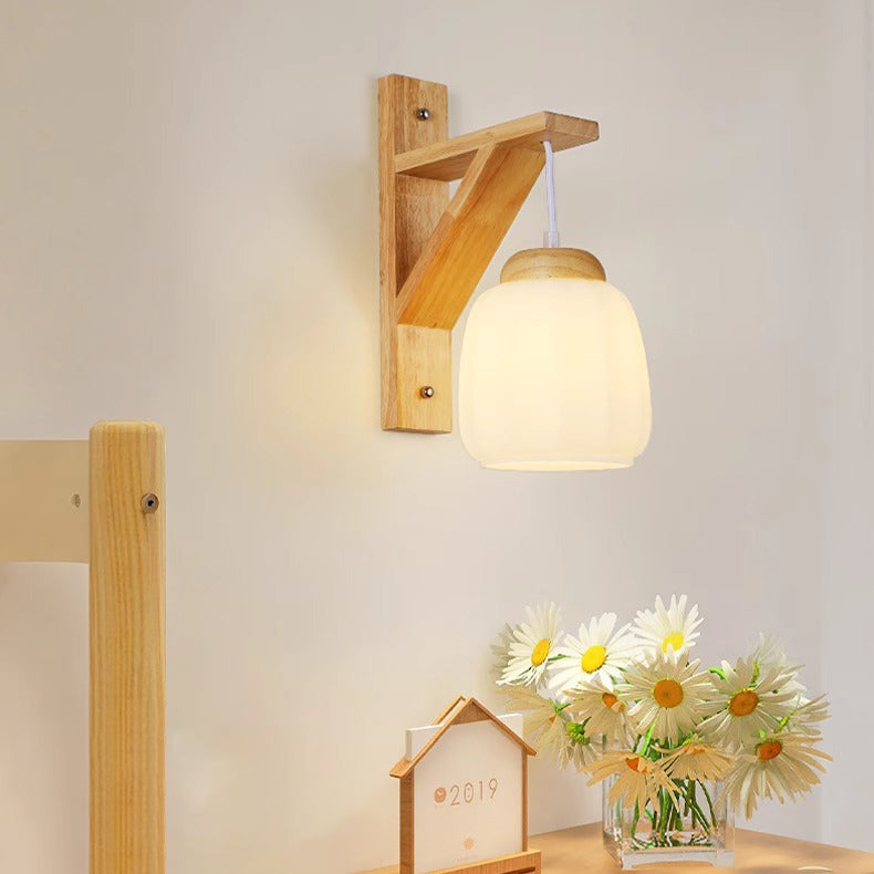 Zeitgenössische nordische Wandlampe mit Dreibein-Basis, rundem Blumenstoff, Glasschirm und Holz 1-Licht für Schlafzimmer 
