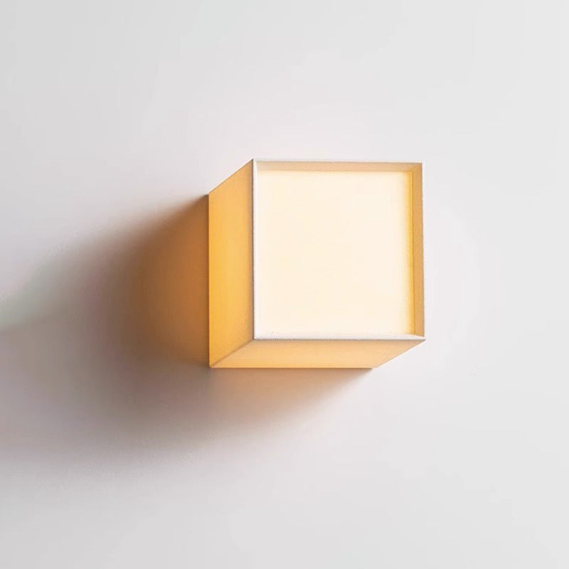 Traditionelle japanische quadratische Stoffschirm-LED-Wandleuchte für das Wohnzimmer 