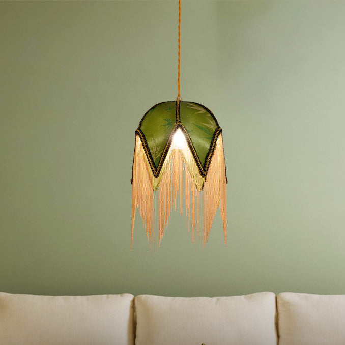 Zeitgenössische Retro-Blatt-Schirmform Quaste Eisen Stoff 1-Licht Pendelleuchte für Wohnzimmer 
