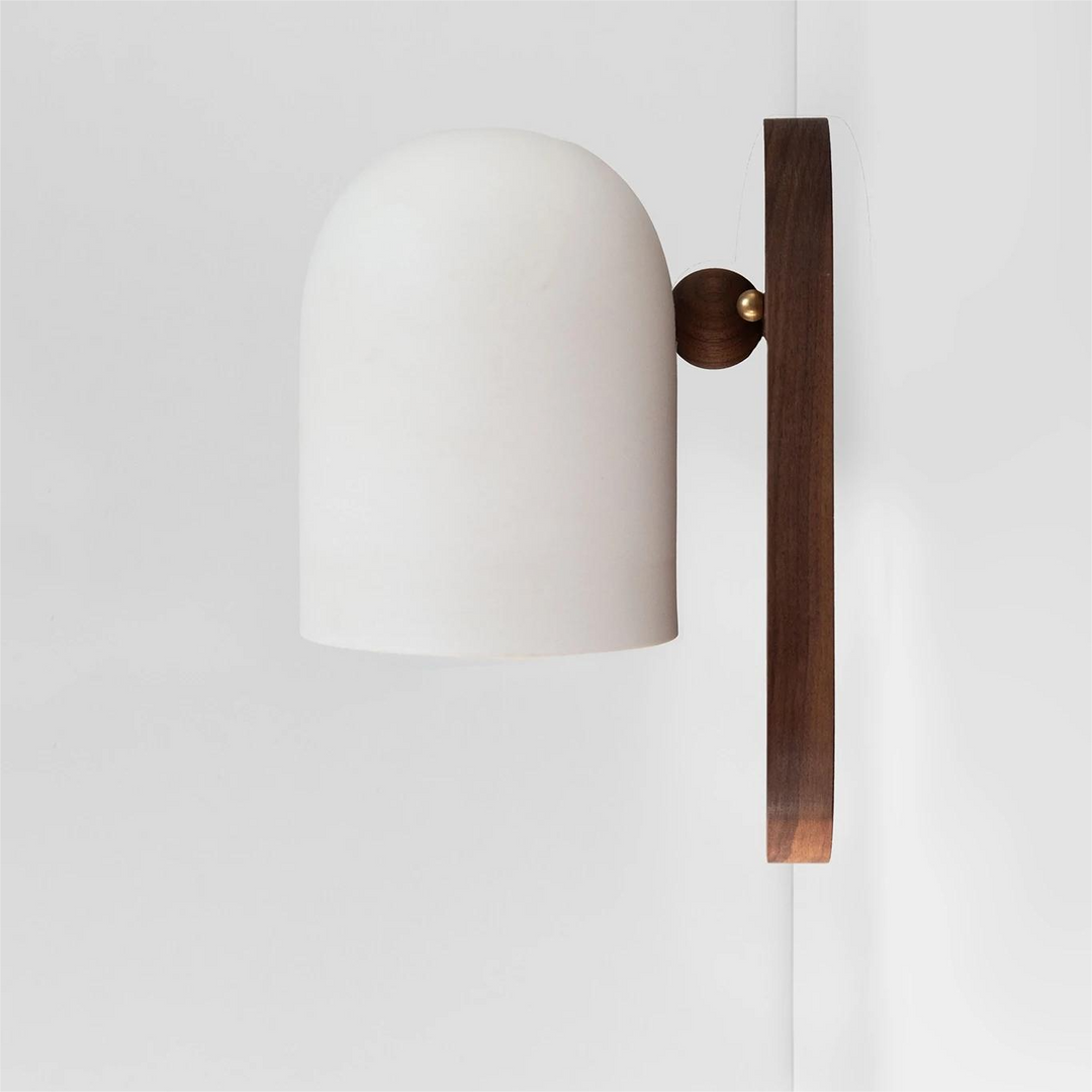 Traditionelle japanische drehbare Zylinderholz-Wandleuchte mit 1 Licht für das Wohnzimmer 