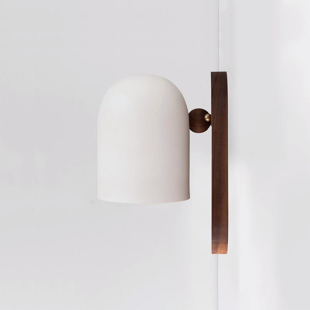 Traditionelle japanische drehbare Zylinderholz-Wandleuchte mit 1 Licht für das Wohnzimmer 