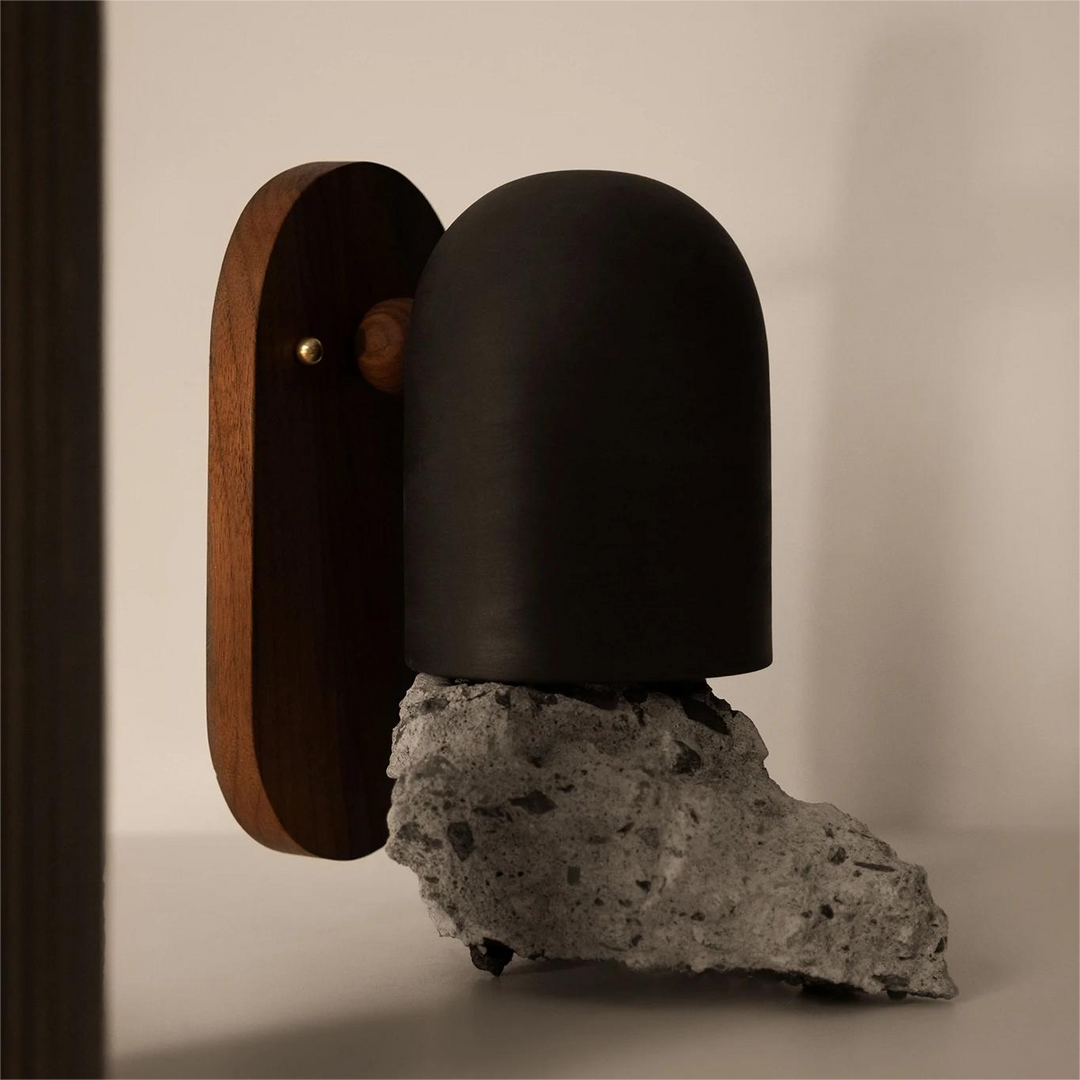 Traditionelle japanische drehbare Zylinderholz-Wandleuchte mit 1 Licht für das Wohnzimmer 