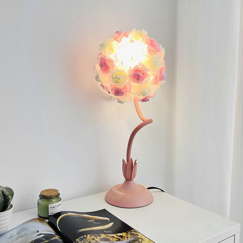 Contemporary Creative Rose Bouquet Iron Hose 1-Light Table Lamp For Bedroom