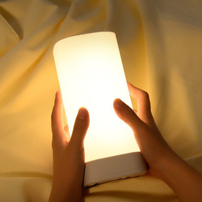 مصباح طاولة LED مستطيل الشكل من ABS PC بتصميم حديث وبسيط لغرفة النوم 