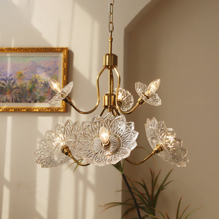Lustre à 4/6 lumières avec abat-jour en verre et cadre en fer orné de fleurs de style traditionnel français pour le salon 