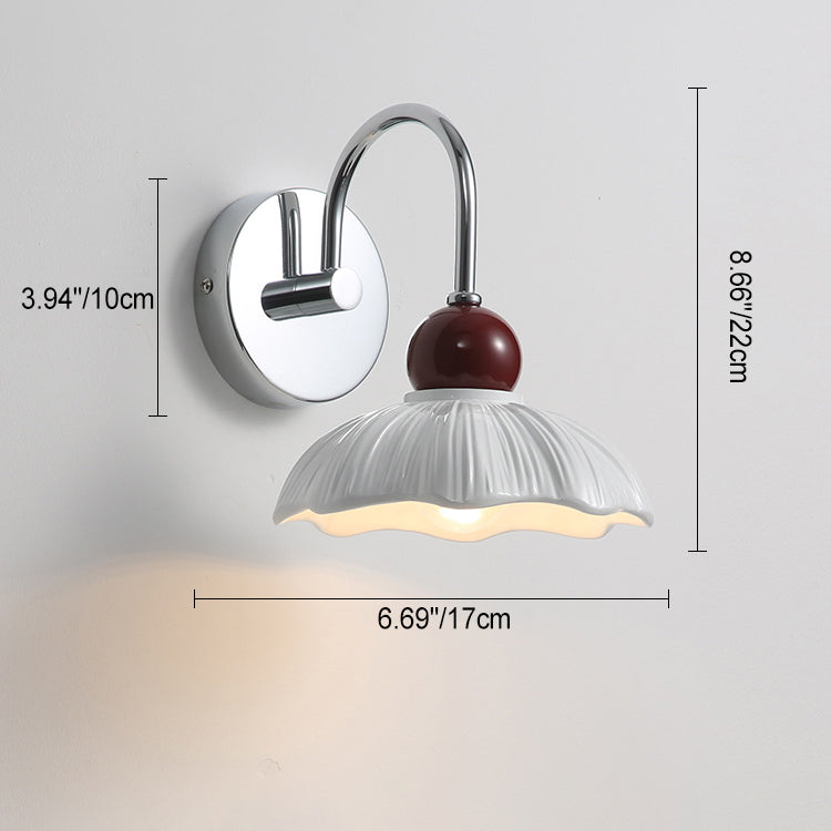 Modern Minimalist Round Flower Resin Shade Hardware Base 1-Light Wall Sconce Lamp For Living Room