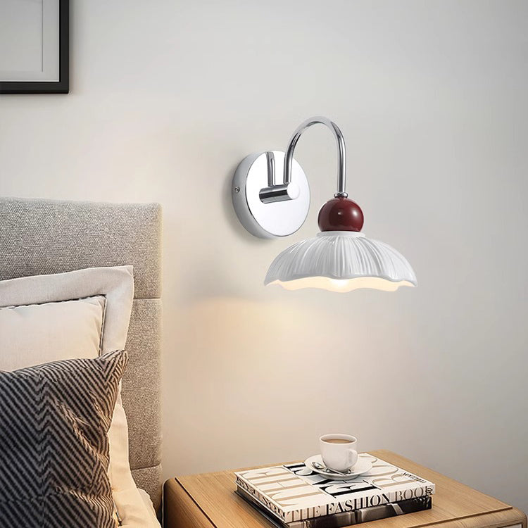Modern Minimalist Round Flower Resin Shade Hardware Base 1-Light Wall Sconce Lamp For Living Room