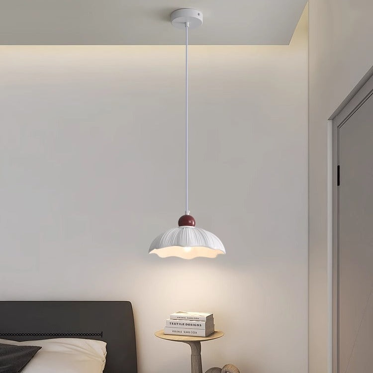 Moderne minimaliste ronde fleur résine abat-jour base en matériel 1-lumière suspension pour chambre 