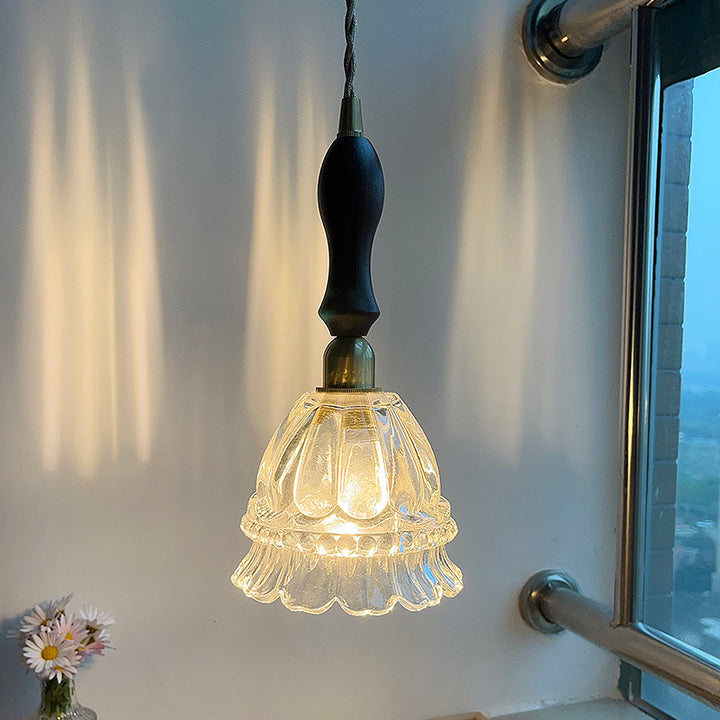 Traditional Vintage Round Flower Shape Glass Shade Wooden Iron 1-Light Pendant Light For Living Room