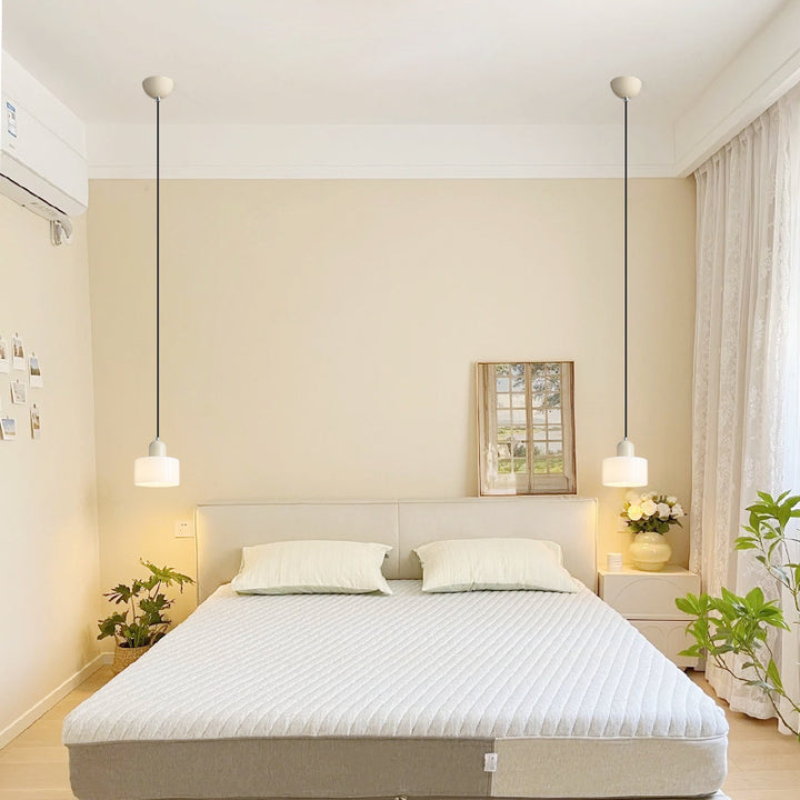 Lustre suspendu moderne minimaliste en cylindre rond en fer et verre à 1 lumière pour chambre 