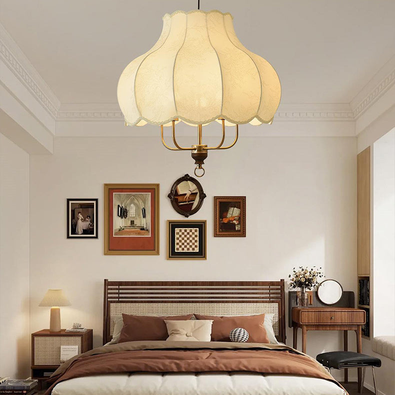 Suspension lumineuse traditionnelle française en forme de fleur ronde en bois massif avec cadre en fer et tissu 4/5 lumières pour salon 