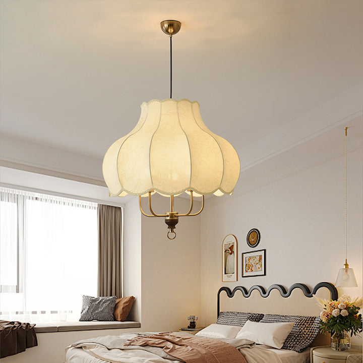 Suspension lumineuse traditionnelle française en forme de fleur ronde en bois massif avec cadre en fer et tissu 4/5 lumières pour salon 