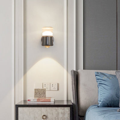 Applique murale LED cylindrique moderne en aluminium, fer et acrylique pour chambre à coucher 