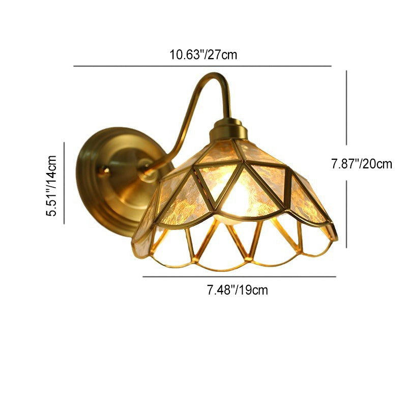 Traditionelle Vintage-Kuppelzylinder-Blumenkupfer-Eisen-Glas 1-Licht-Wandleuchte für Wohnzimmer 