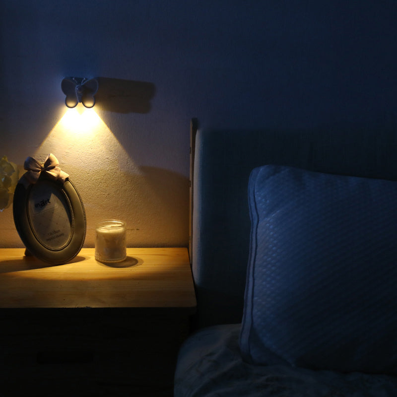 Moderne kreative Schmetterling Acryl LED Wandleuchte für Schlafzimmer 