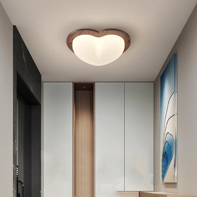 Luz de techo LED de montaje empotrado con pantalla de PE de madera en forma de corazón estrella creativa contemporánea para dormitorio 