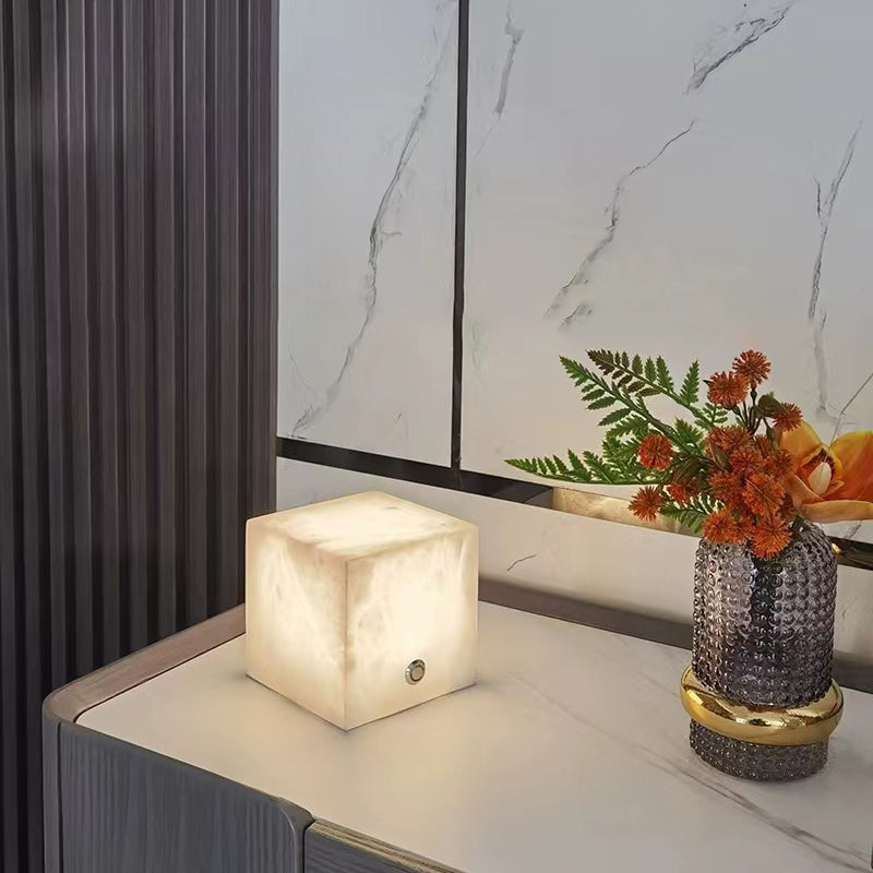 Traditionelle Chinesische Quadrat-Globus-Naturmarmor-LED-Tischlampe für Wohnzimmer 