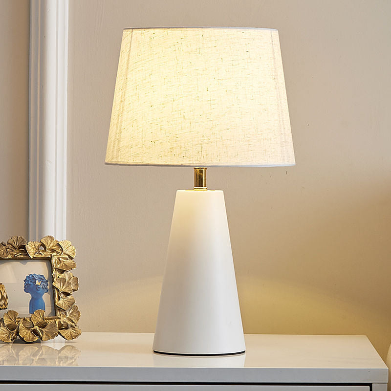Modern Minimalist Cone Iron Base Round Fabric Shade 1-Light Table Lamp For Living Room