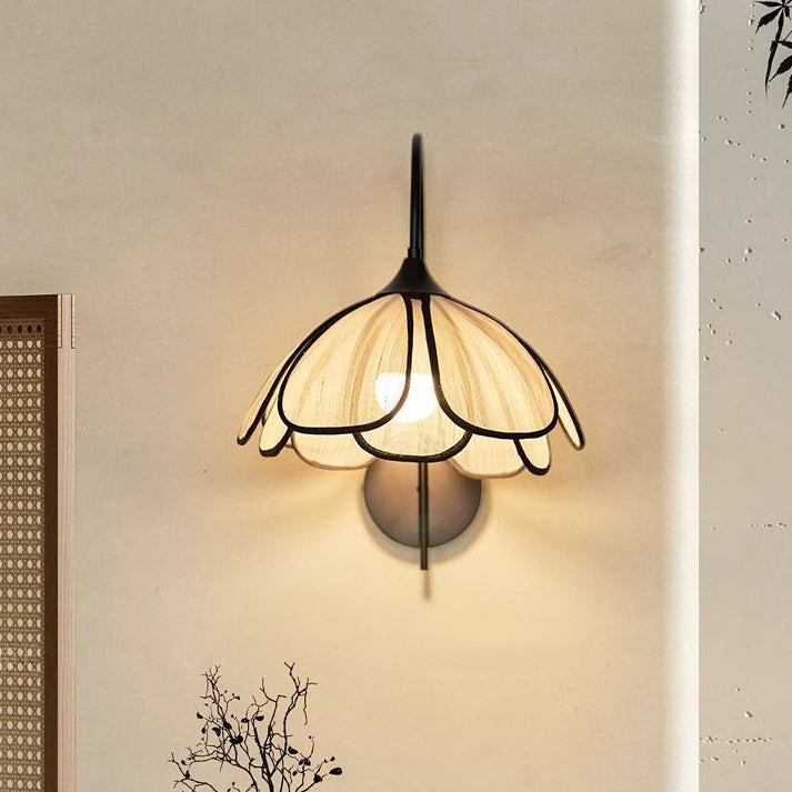 Contemporary Retro Dome Petal Fiber Woven 1-Light Wall Sconce Lamp For Living Room