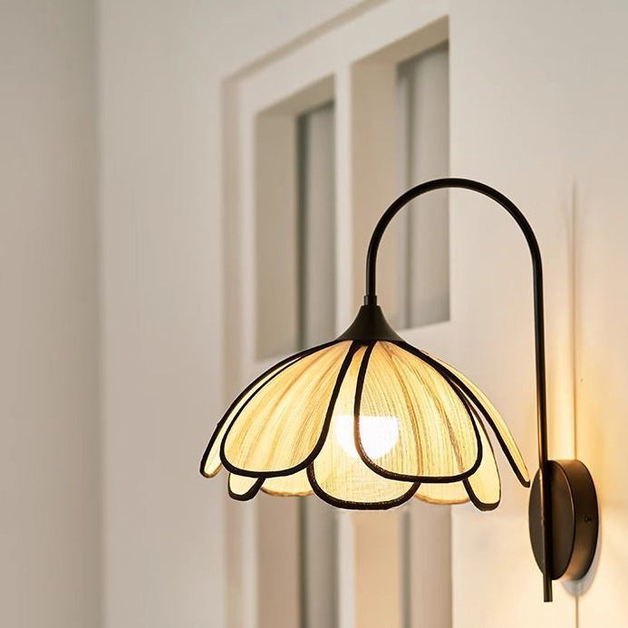 Contemporary Retro Dome Petal Fiber Woven 1-Light Wall Sconce Lamp For Living Room