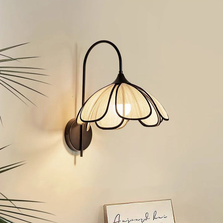 Contemporary Retro Dome Petal Fiber Woven 1-Light Wall Sconce Lamp For Living Room