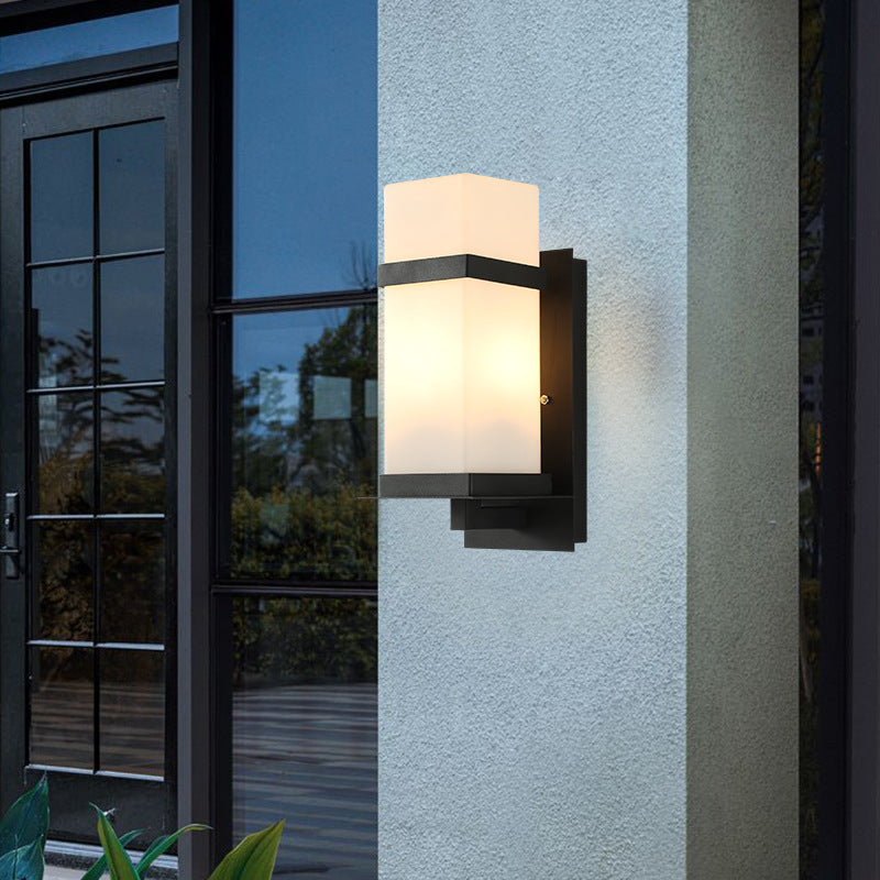 Lámpara Aplique de Pared de 1 Luz con Pantalla de Vidrio y Marco de Hierro Rectangular Moderno Minimalista para Patio Exterior 