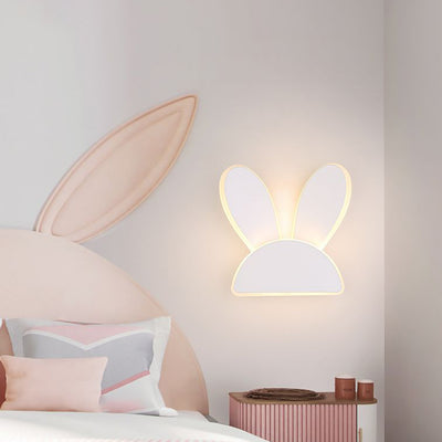 Applique murale LED en fer PVC avec oreilles de lapin et bois de cerf demi-rond créatif contemporain pour chambre 