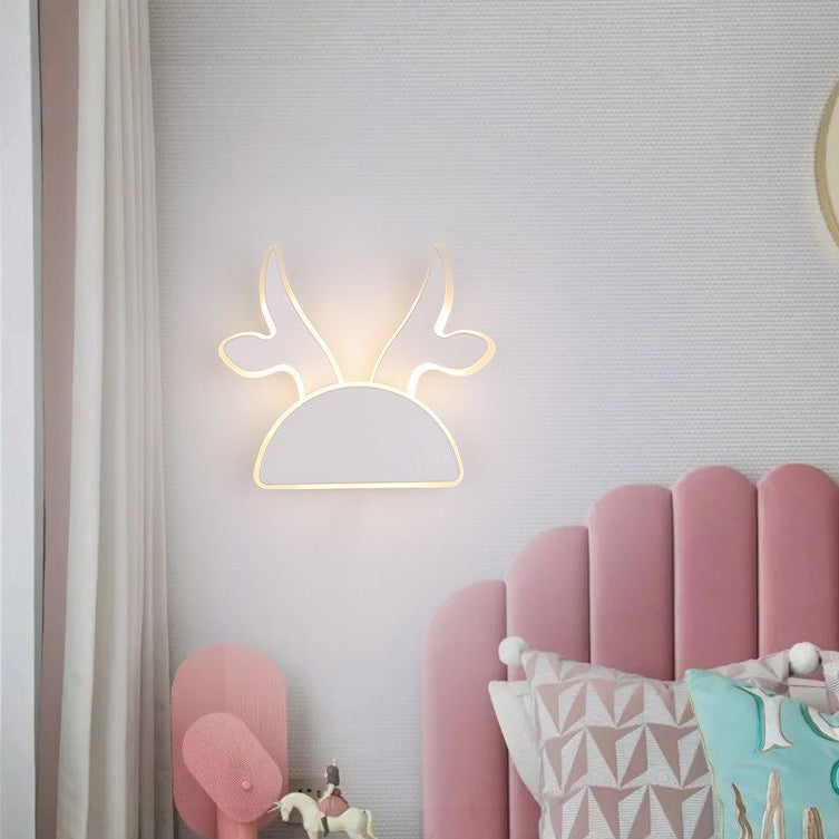 Applique murale LED en fer PVC avec oreilles de lapin et bois de cerf demi-rond créatif contemporain pour chambre 