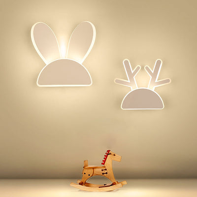 Applique murale LED en fer PVC avec oreilles de lapin et bois de cerf demi-rond créatif contemporain pour chambre 