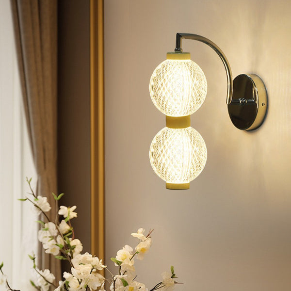 Moderne minimalistische gebogene Stange Globus Eisen Acryl LED Wandleuchte für Wohnzimmer 