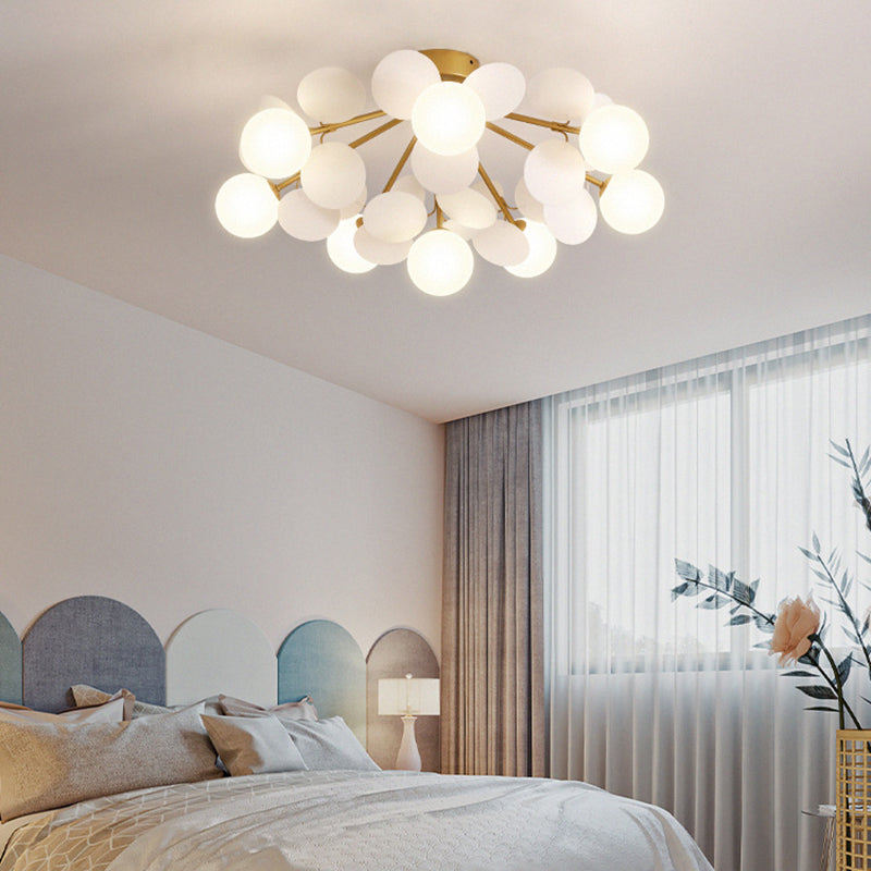 Contemporaine Branche Créative Globe Rond Pièce Métal Verre Acrylique 4/6/8 Lumière Plafonnier Encastré Pour Chambre 