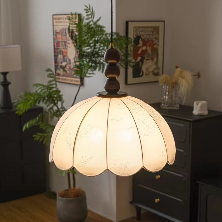 Pantalla de tela con estampado floral de encaje de domo francés tradicional de hierro y madera con 3 luces colgantes para sala de estar 