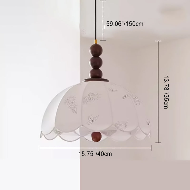 Traditionelle französische Kuppelspitze mit Blumenmuster Stoffschirm Eisen Holz 3-Licht Pendelleuchte für Wohnzimmer 