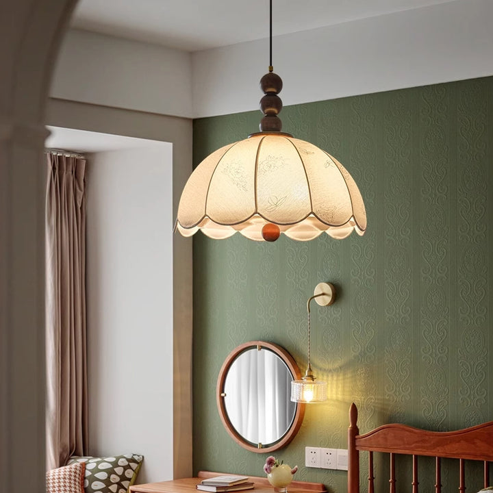 Pantalla de tela con estampado floral de encaje de domo francés tradicional de hierro y madera con 3 luces colgantes para sala de estar 