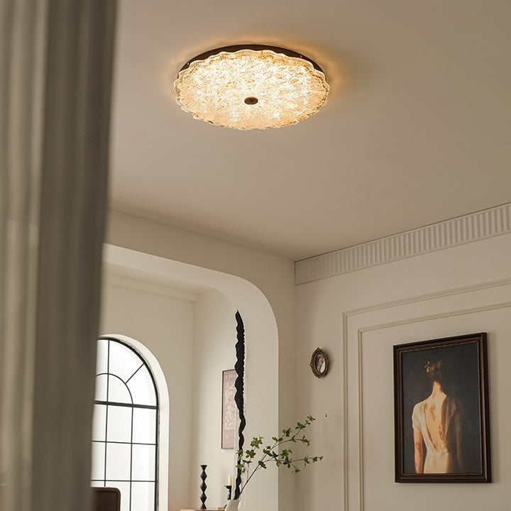Luz de techo LED empotrada contemporánea retro redonda de encaje con lámina de oro de resina de hierro para sala de estar 