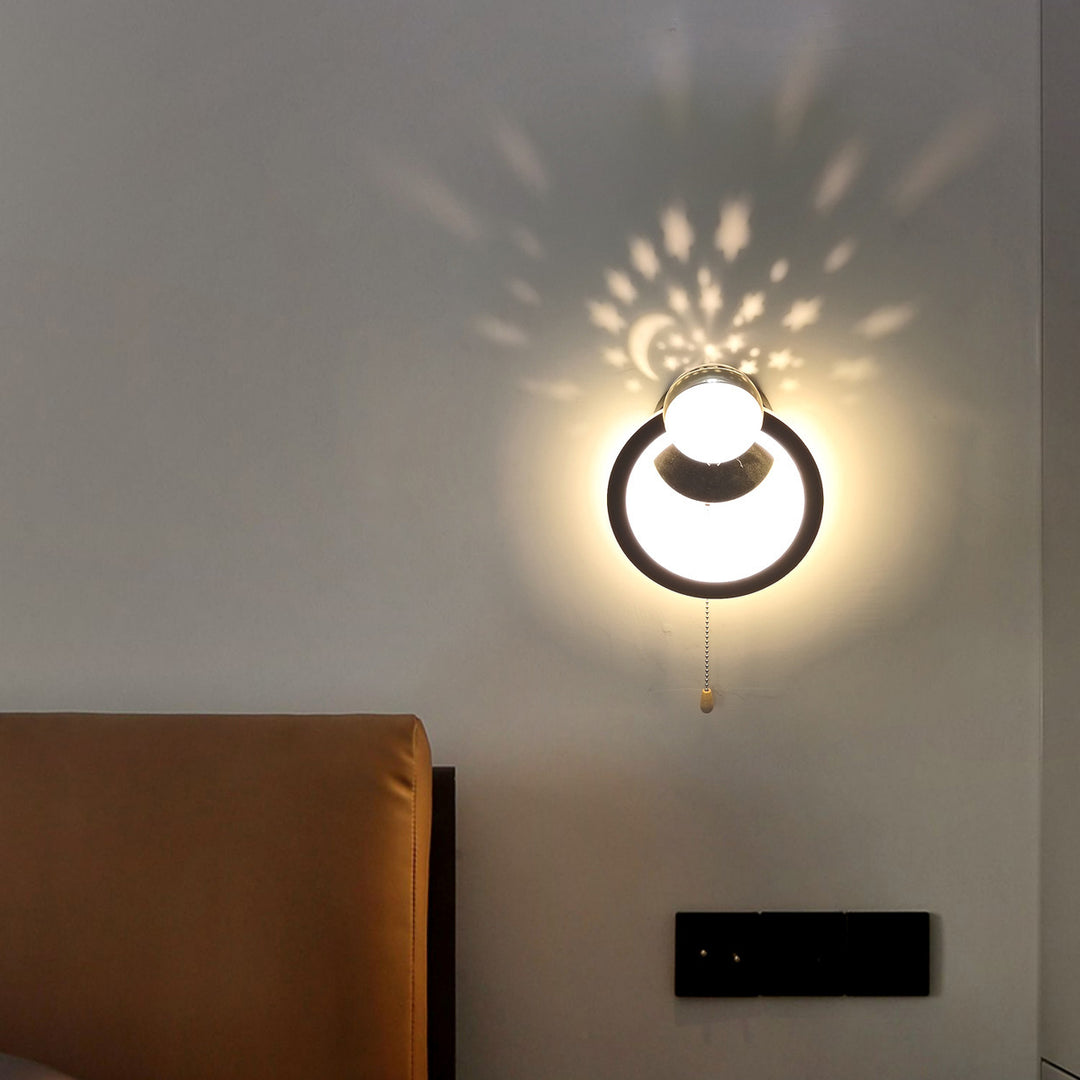 Zeitgenössische nordische runde Globus Eisen Aluminium Acryl LED Wandleuchte für Schlafzimmer 