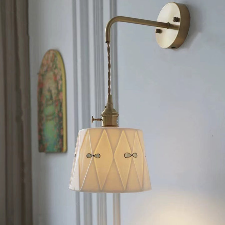 Applique murale en laiton à 1 lumière avec abat-jour en céramique imprimé diamant rond chinois traditionnel pour chambre 