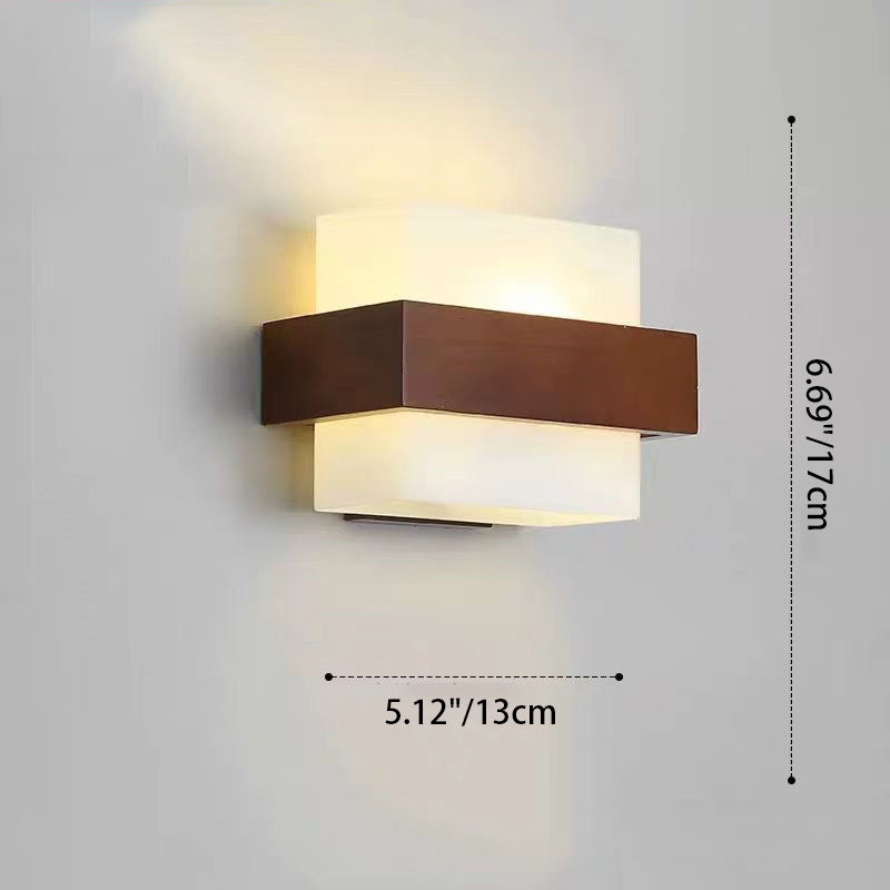 Traditionelle chinesische quadratische rechteckige Holz-Glas 1-Licht Wandleuchte für Schlafzimmer 