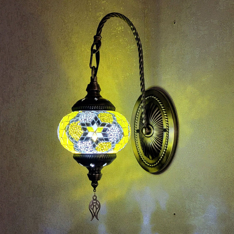Lámpara de Aplique de Pared de Vidrio Manchado de Hierro Ovalado de Poste Curvado Tradicional Tiffany de 1 Luz para Sala de Estar 