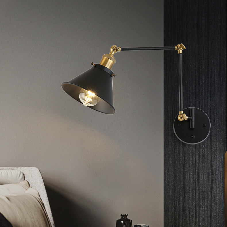 Zeitgenössische Retro Einziehbare Lange Stange Runde Hornform Eisen 1-Licht Wandleuchte Für Schlafzimmer 